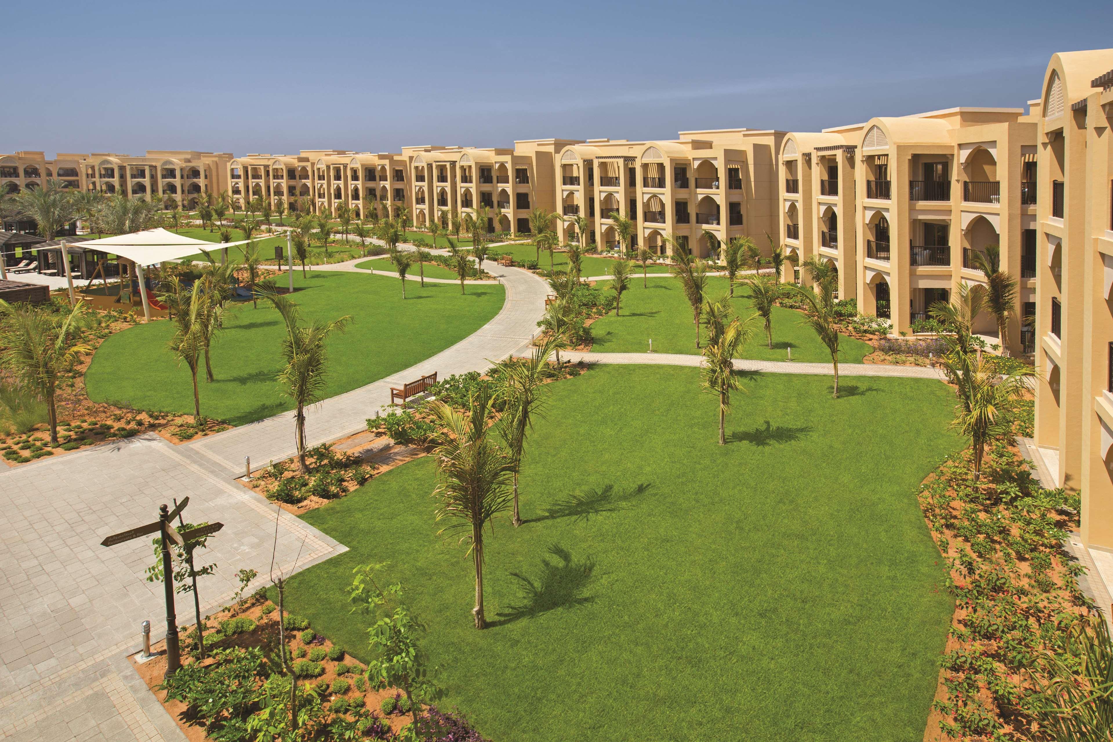 Doubletree By Hilton Resort & Spa Marjan Island Ras al-Khaimah Exterior foto University Campus